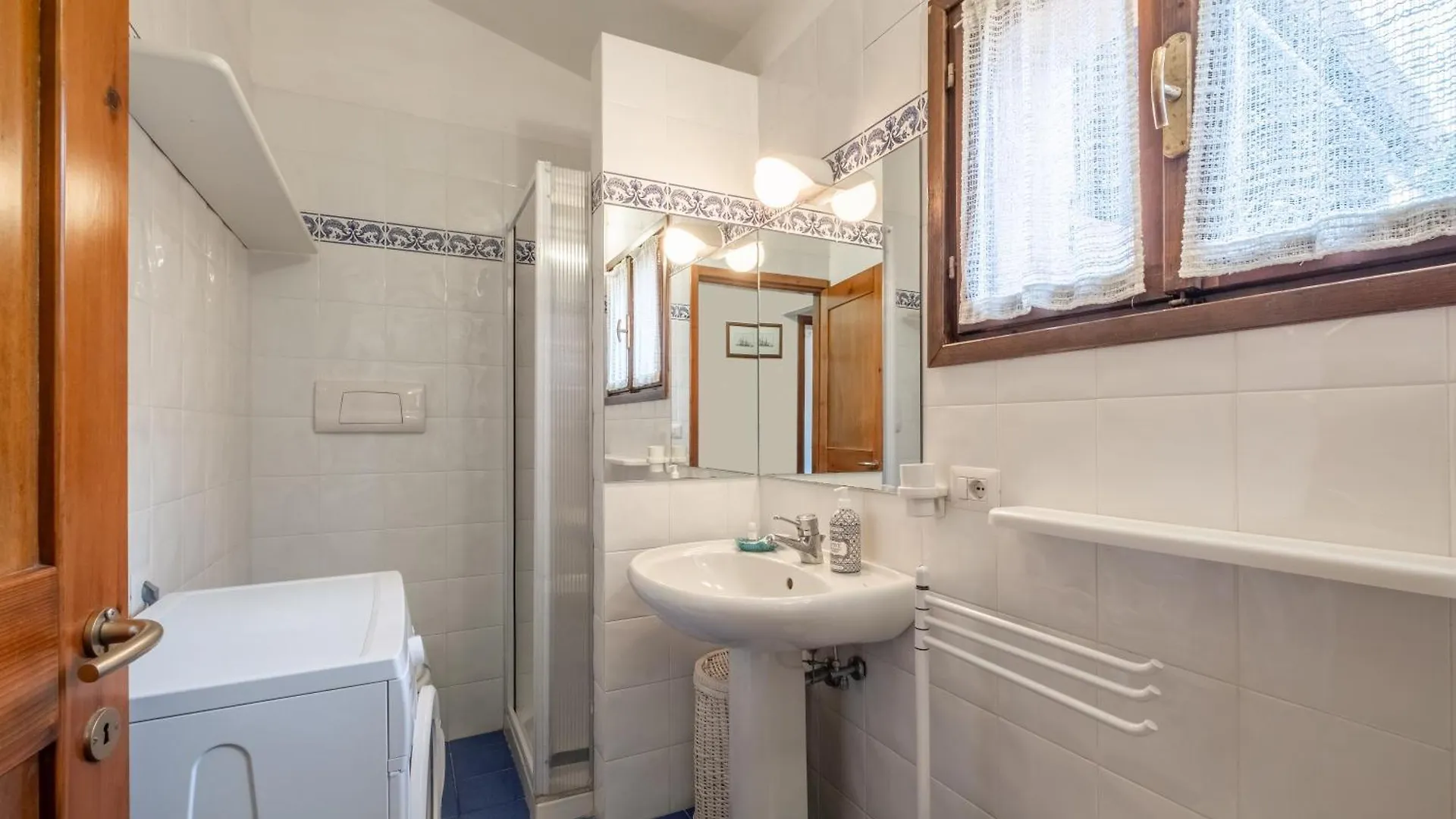 Holiday home Spiaggia&Mare A 3Minuti - Villetta Vista Mare Casa Azara Italy